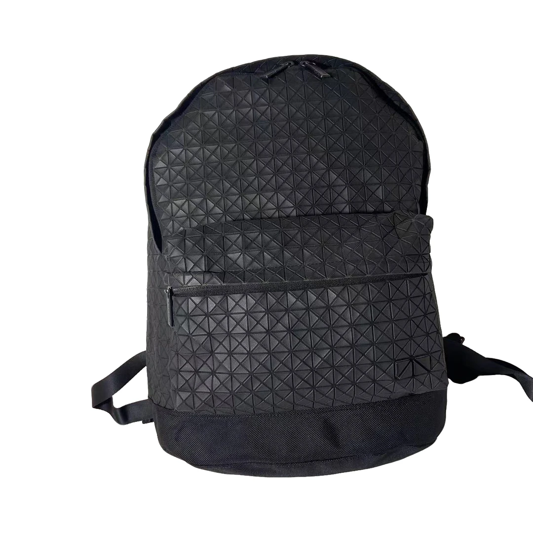 95新 Issey Miyake/三宅一生 三宅一生双肩包/200