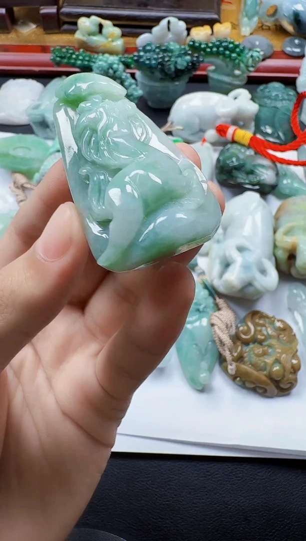 吊坠(不含链)未镶嵌翡翠1