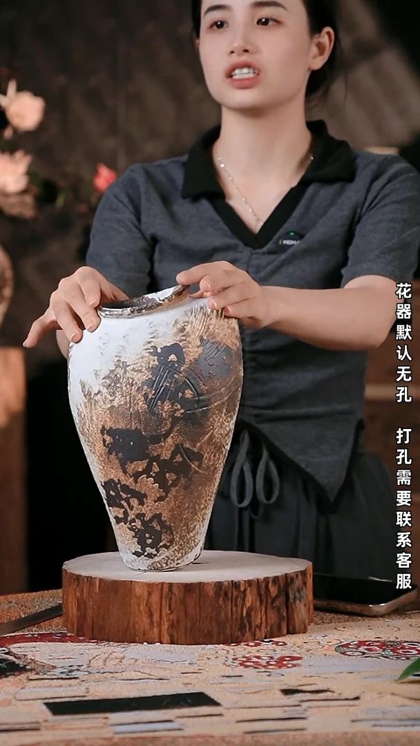 摆件景德镇精品花器9*27
