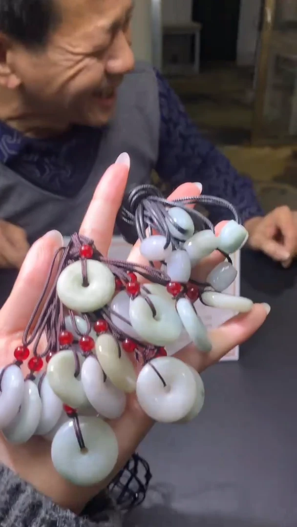 【闪购商品】翡翠吊坠(不含链)未镶嵌|挂件其它多样性发其一+0发二