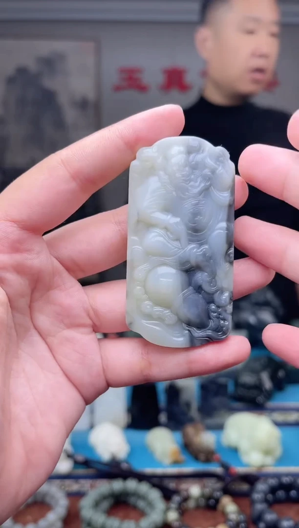 未镶嵌和田玉挂件1