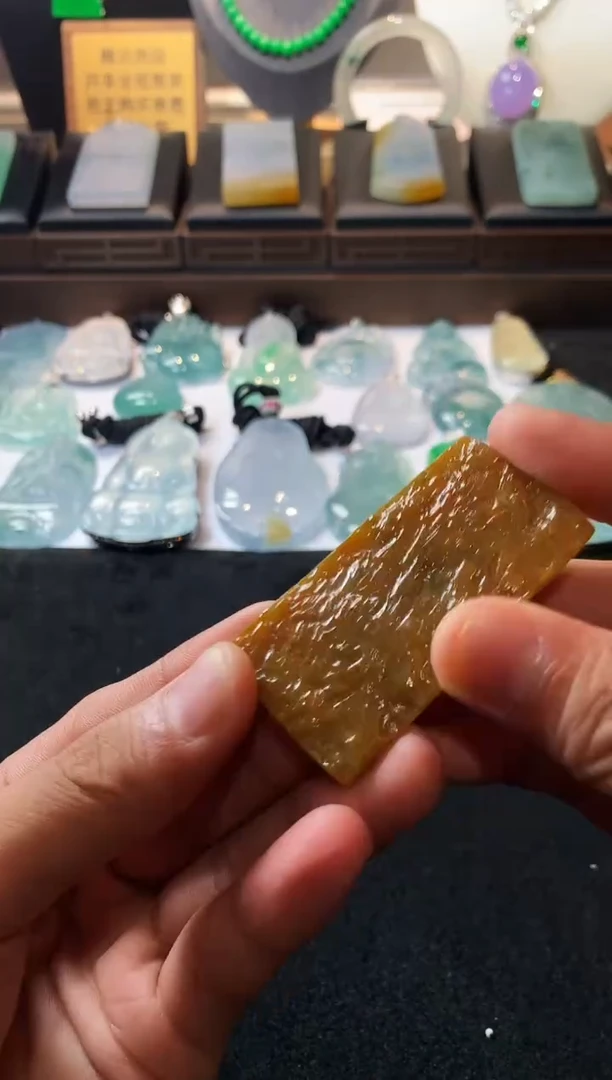 未镶嵌定制翡翠石***黎  4092毛货不退不换