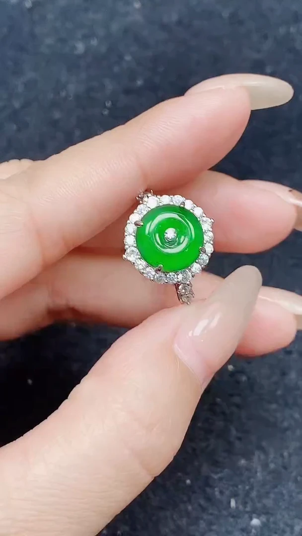 颈饰未镶嵌翡翠天然A货翡翠，保A保真