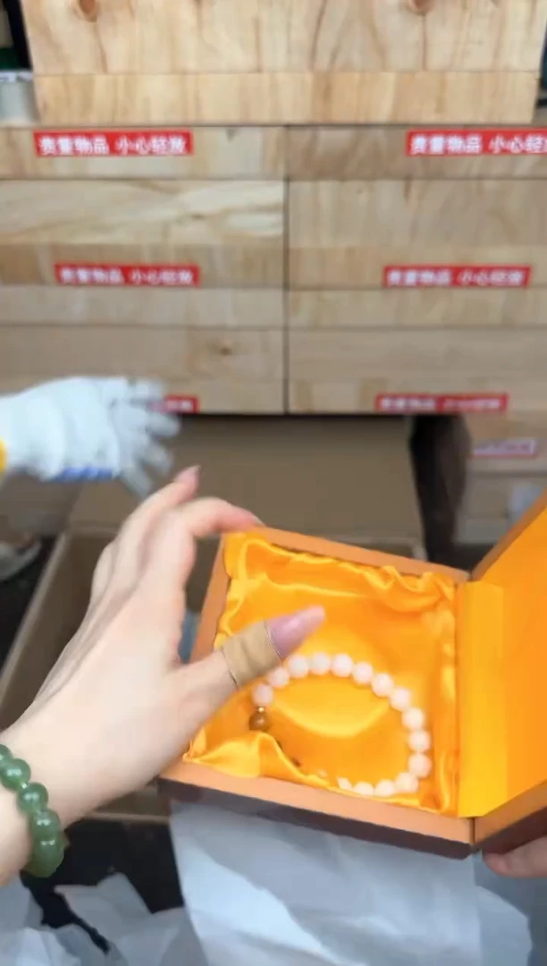 白玉菩提三色顶珠商品链接@@sp012