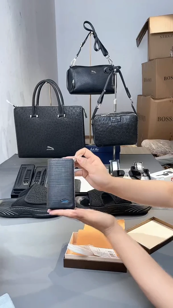 牛皮（革）韩爵绅士包包皮具551