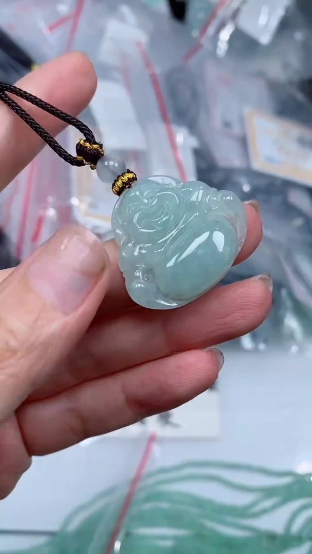 颈饰未镶嵌翡翠吊坠