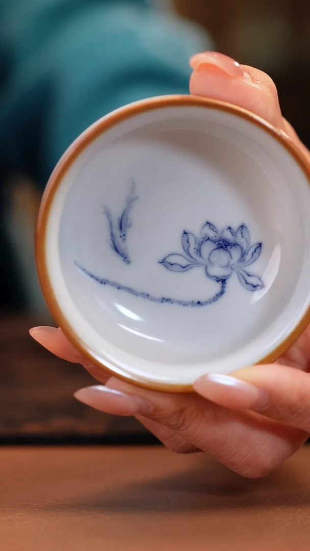 福利价 素器 羊脂白 内绘佛莲 香炉杯