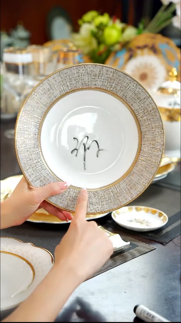 瓷片9英寸汤碗1个