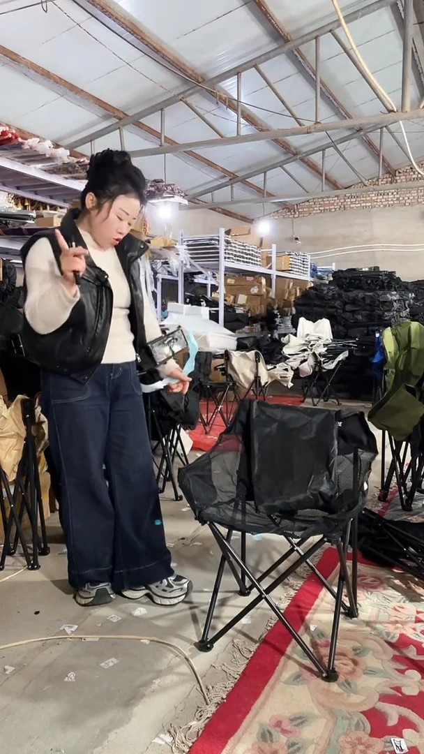 铁瑕疵不售后椅子     9