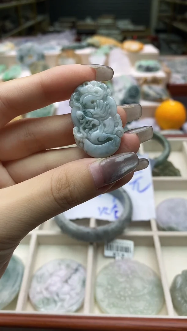 颈饰未镶嵌翡翠013