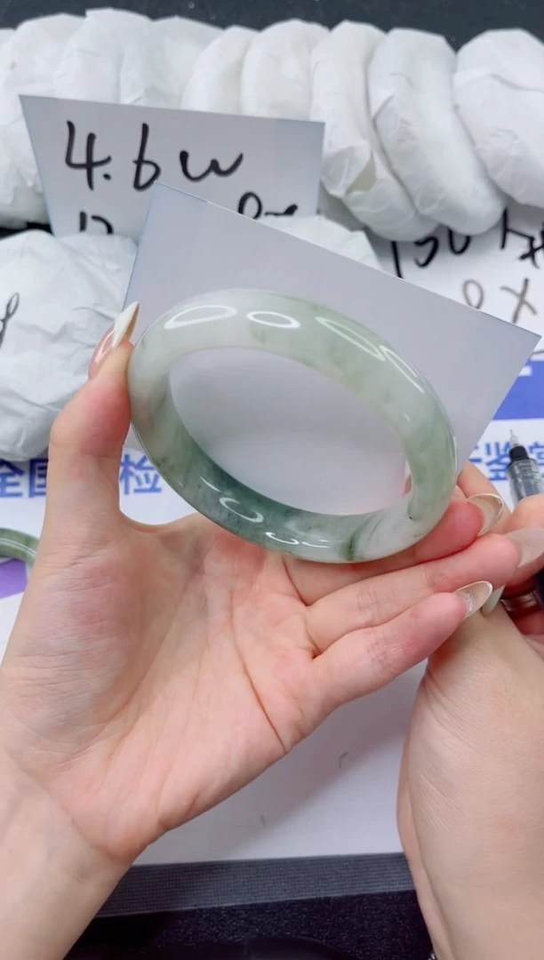 石英质玉手镯未镶嵌286-62