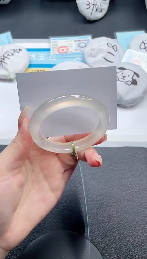 石英质玉手镯未镶嵌5V233-55