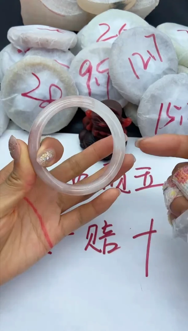 未镶嵌手镯石英质玉A74+56.4