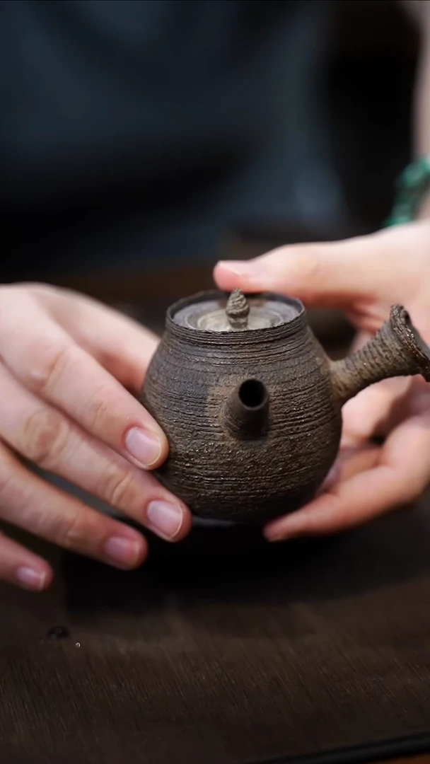 全手工制作  古南蛮侧把壶