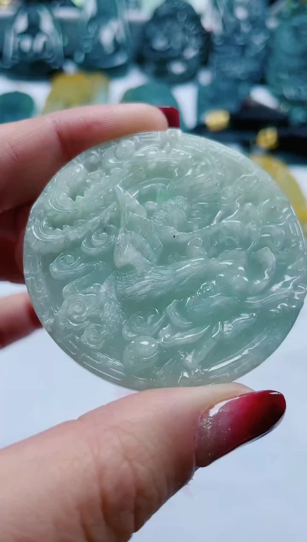 【闪购商品】翡翠颈饰未镶嵌
