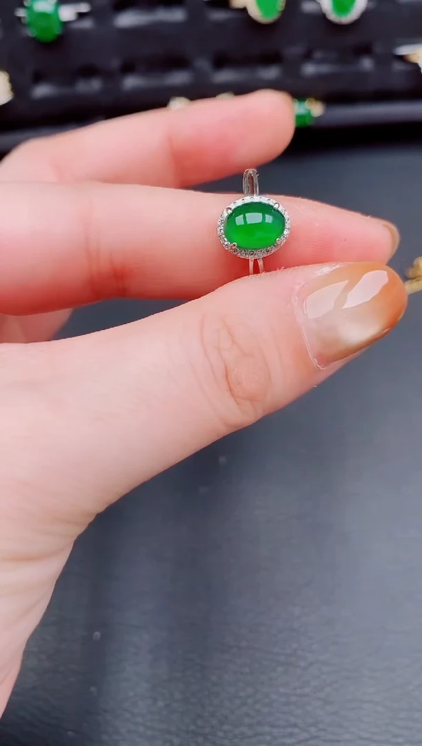 【闪购商品】翡翠戒指银S925镶嵌天然a货翡翠180