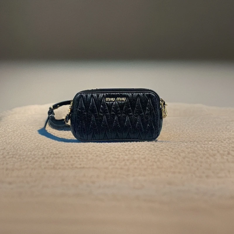 95新 MIU MIU/缪缪 手提包 1196 9729