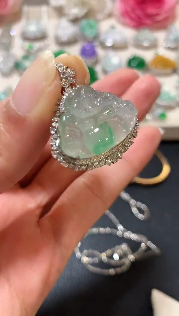 吊坠(不含链)18K金镶嵌翡翠n4