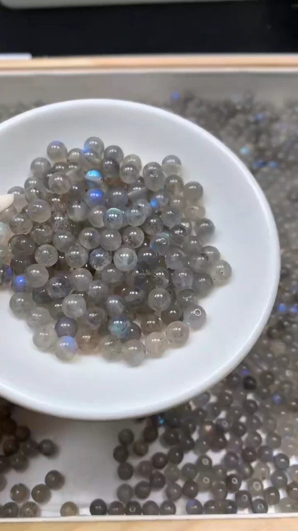 未镶嵌散珠月光石E175 灰 月 光6mm10个6.8元