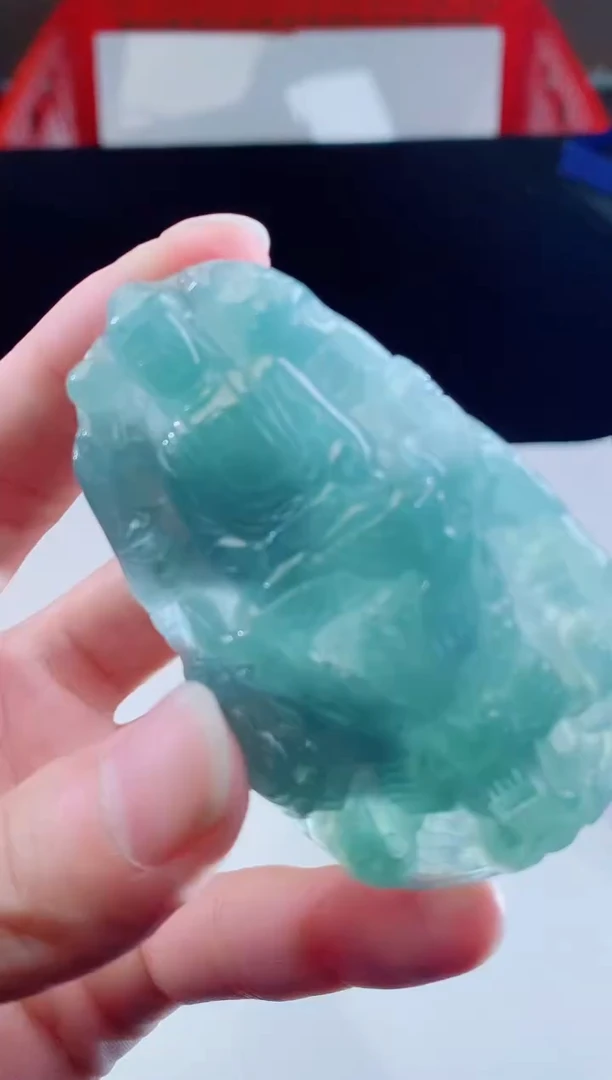颈饰未镶嵌翡翠   ·