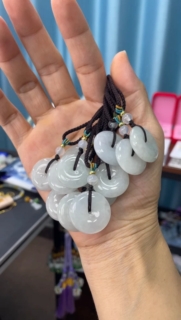 翡翠未镶嵌吊坠(不含链)平安扣 多样性发其一