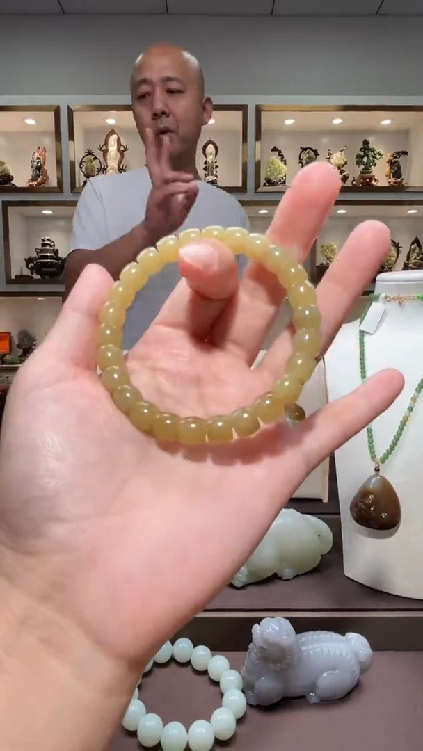 颈饰未镶嵌和田玉苏