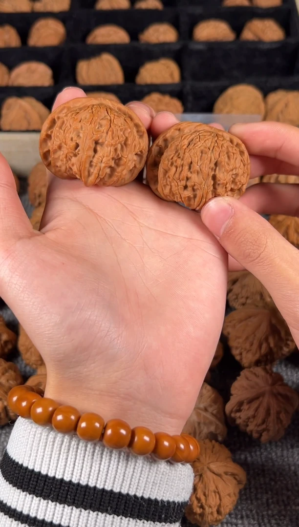 把件文玩核桃全品47尺球白20号