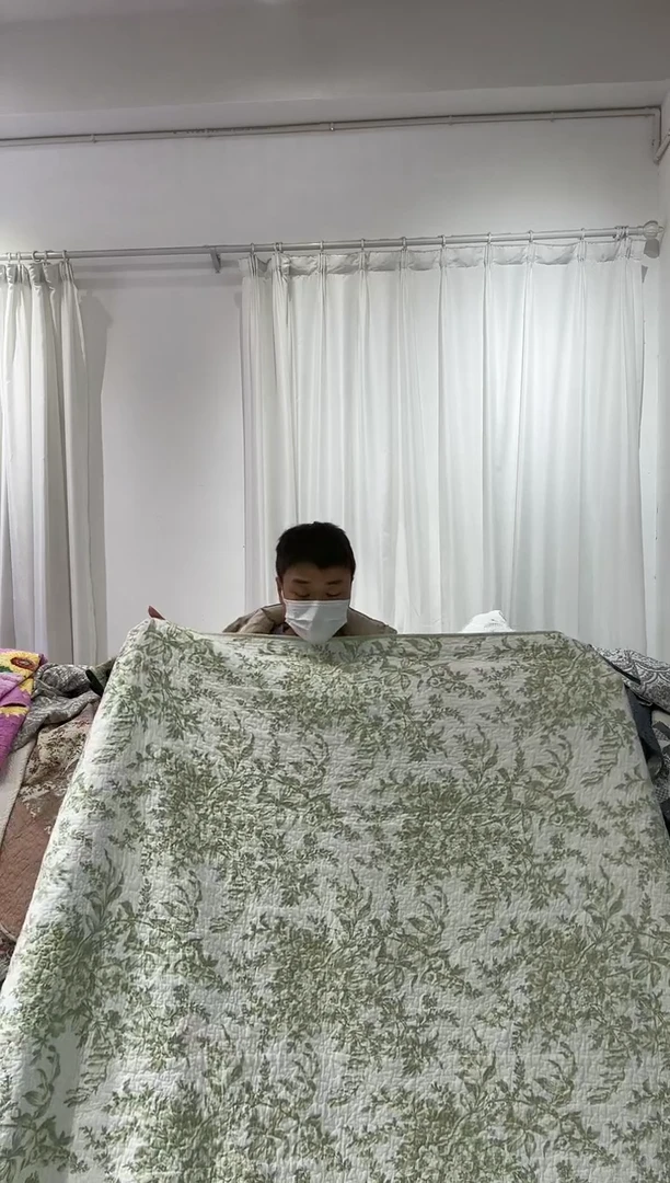 棉250*260纯棉床盖56号微瑕