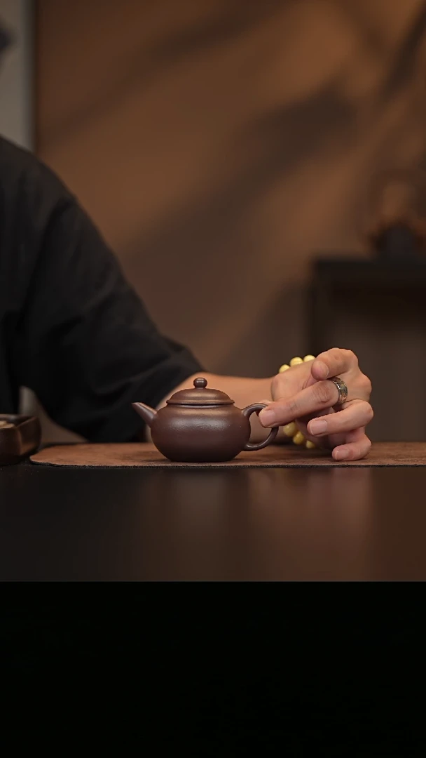 允禾斋 紫砂壶  紫泥 水平