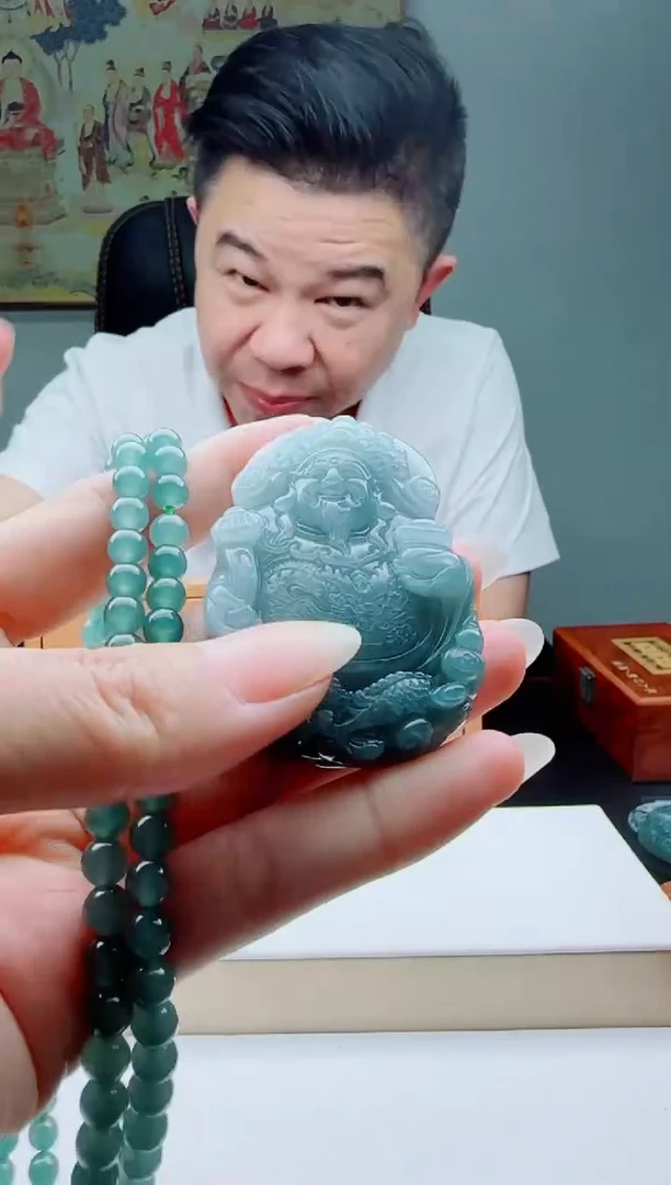 颈饰未镶嵌翡翠多样性发其一