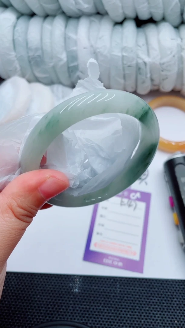 石英质玉手镯未镶嵌E47-58-59-57