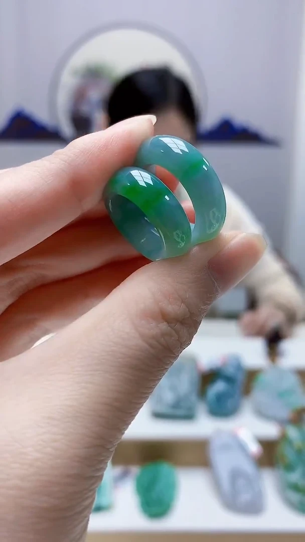 未镶嵌定制翡翠4852zm-毛货挂件79