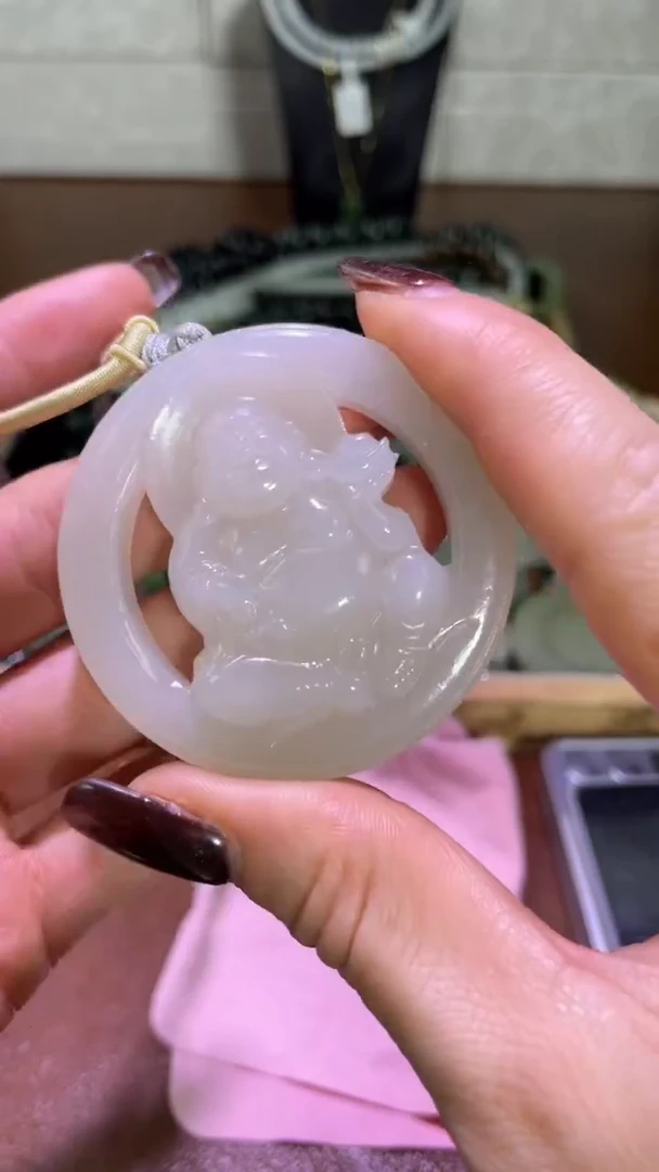 颈饰未镶嵌和田玉和田玉白玉佛公