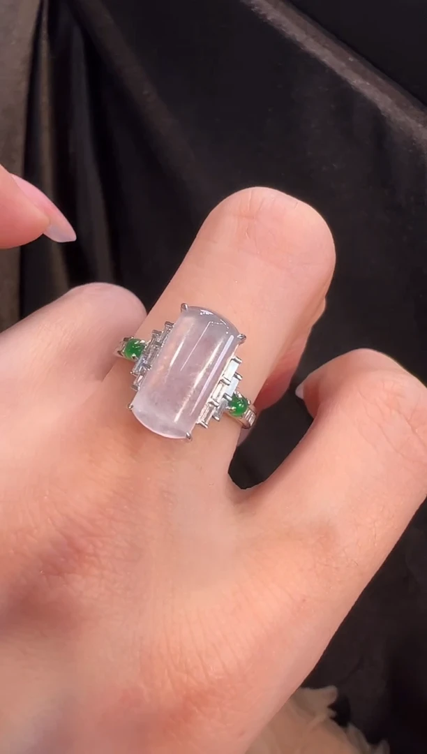 【闪购商品】翡翠戒指18K金镶嵌戒指