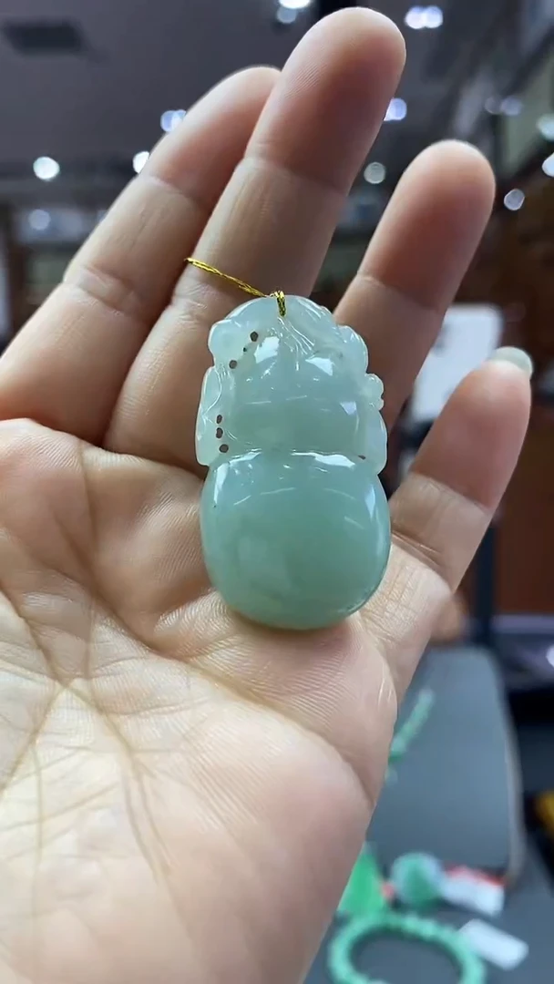 颈饰未镶嵌翡翠葫芦