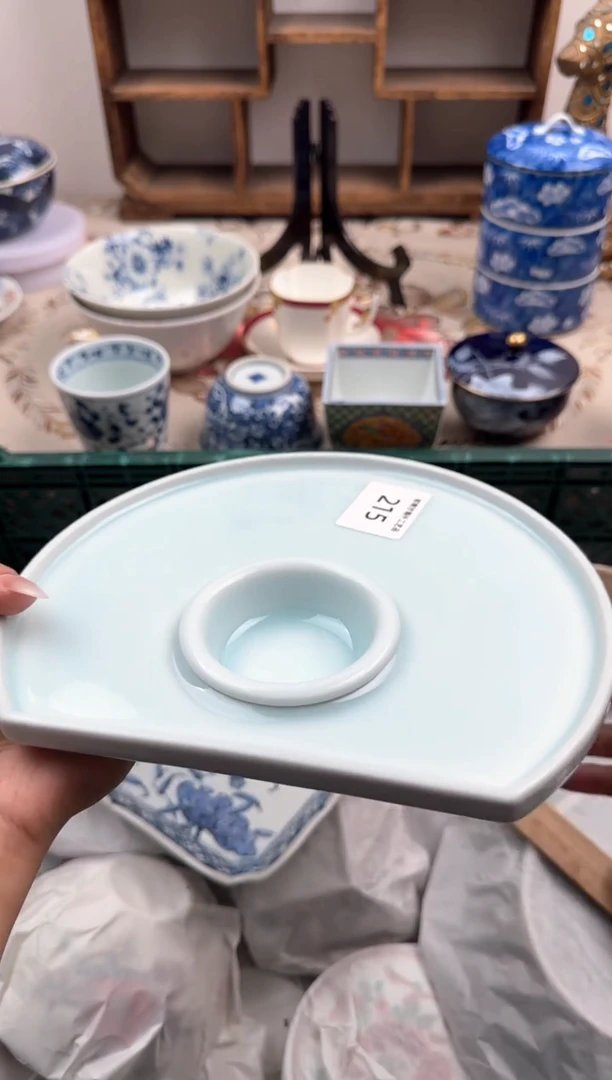 瓷片A-----------V215