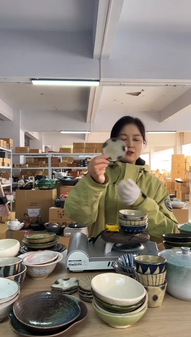 陶瓷水玉圆形小碟子1个装