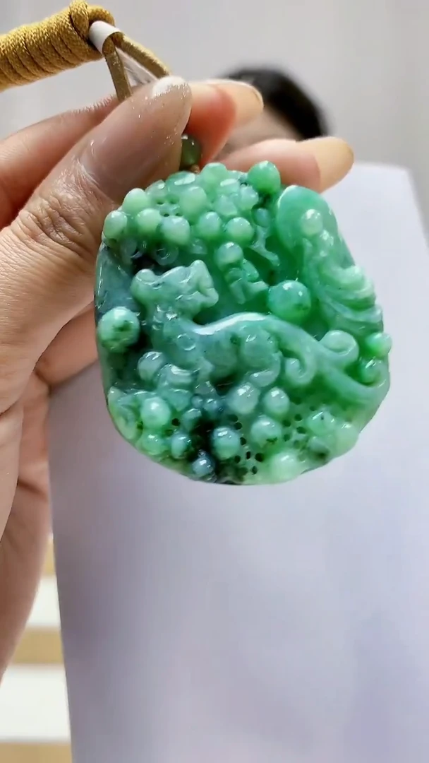 未镶嵌定制翡翠4812MM-毛货挂件98