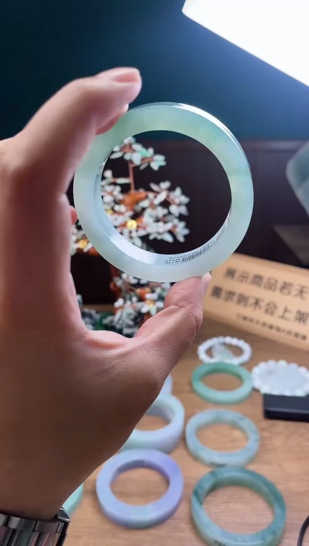 【闪购商品】定制翡翠手镯未镶嵌定制