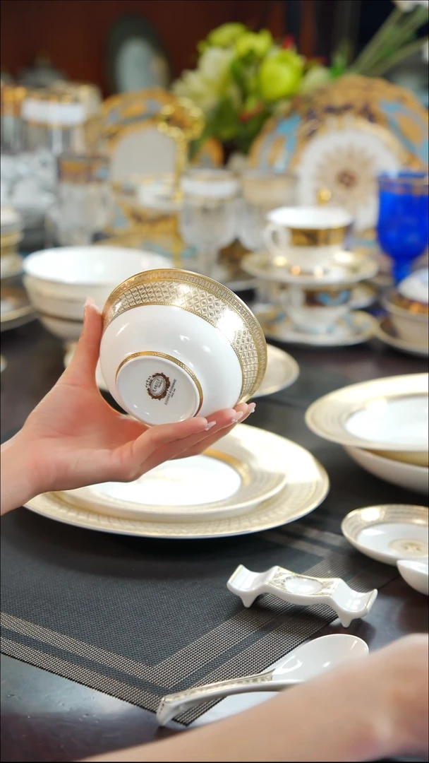 塑料4.5寸饭碗1个  福利价