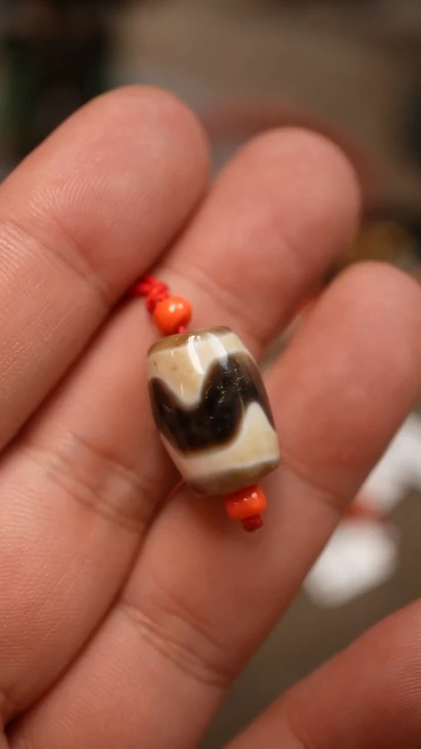 未镶嵌颈饰玛瑙/玉髓奶**妈虎牙蚀花玛瑙珠珠