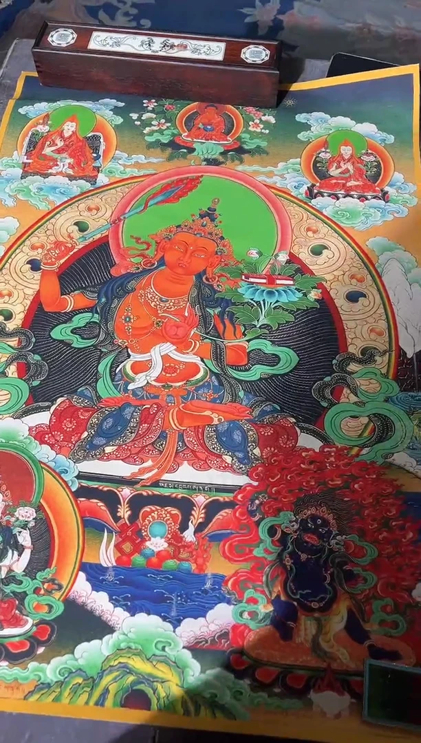 卷轴画龙妹妹的唐卡tk16064