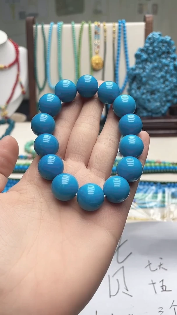 珍藏特色绿色高瓷