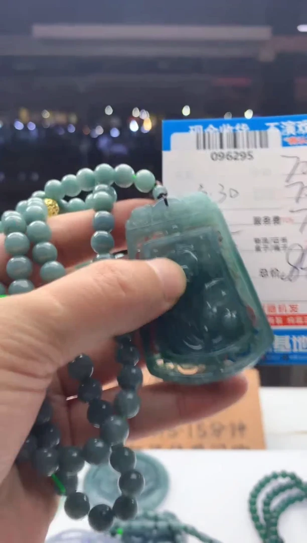 定制翡翠未镶嵌天然翡翠A货拍一发一