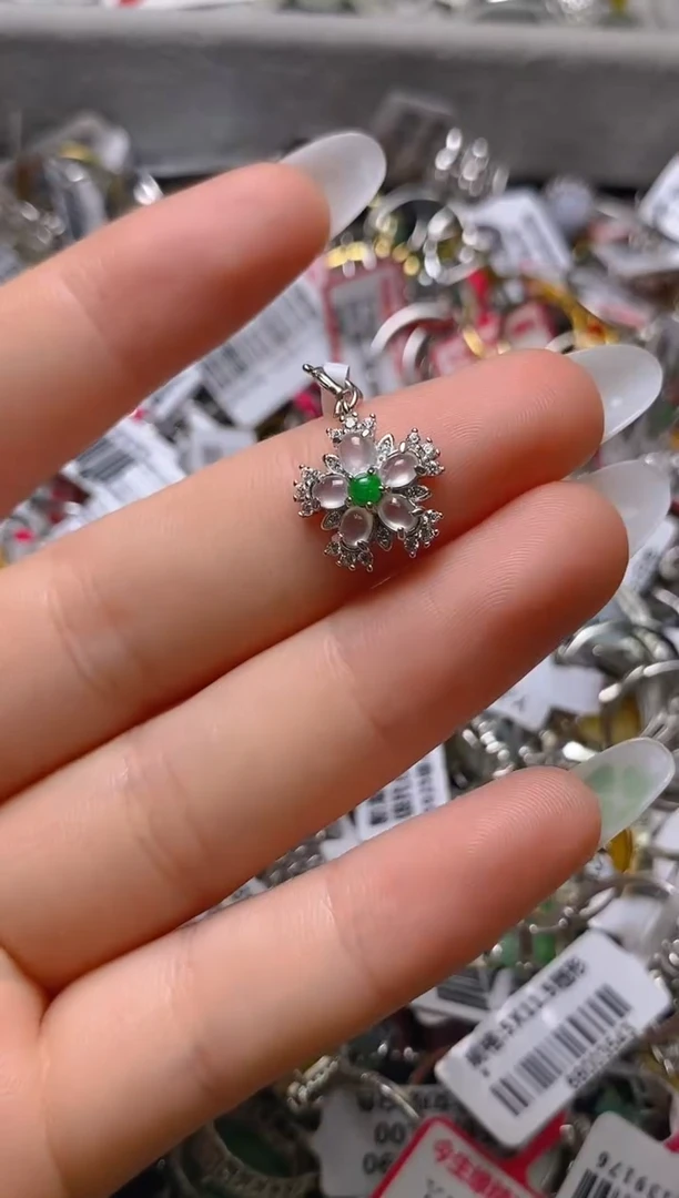 银S925镶嵌戒指翡翠百内无证书