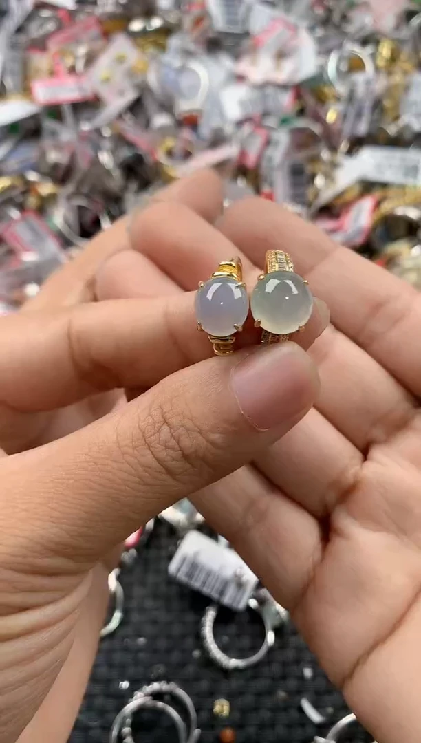 银S925镶嵌戒指翡翠888              4