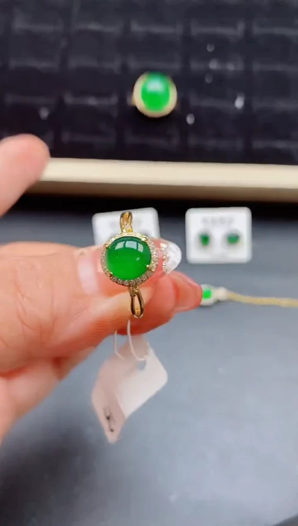 【闪购商品】翡翠戒指银S925镶嵌1212