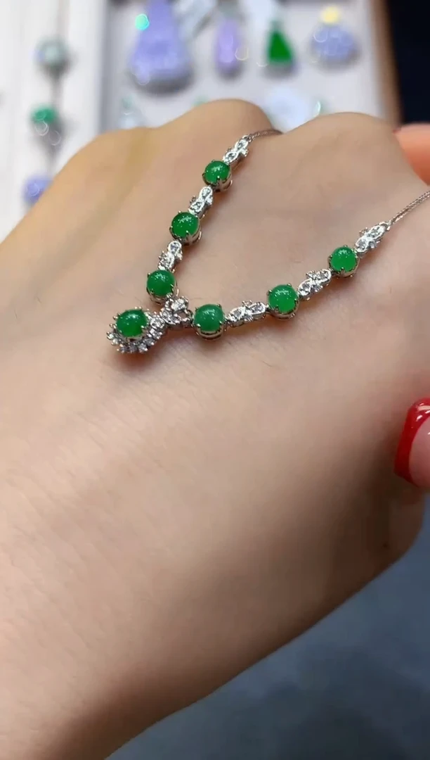 翡翠18K金镶嵌套链L0873多样性发其一