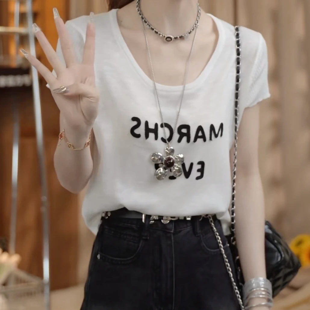 设计感字母图案圆领套头后背镂空T恤女2025夏季新款潮流短袖上衣