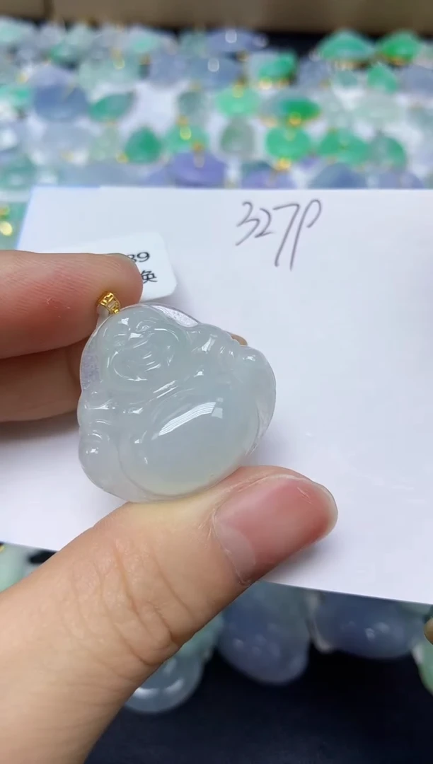 翡翠18K金镶嵌颈饰 天然缅甸翡翠A货